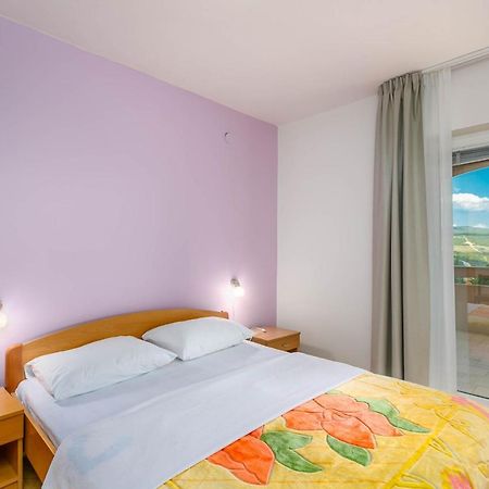 Apartmani Luka Kornić Exteriér fotografie