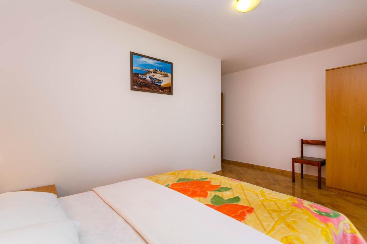 Apartmani Luka Kornić Exteriér fotografie
