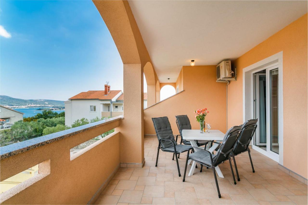 Apartmani Luka Kornić Exteriér fotografie
